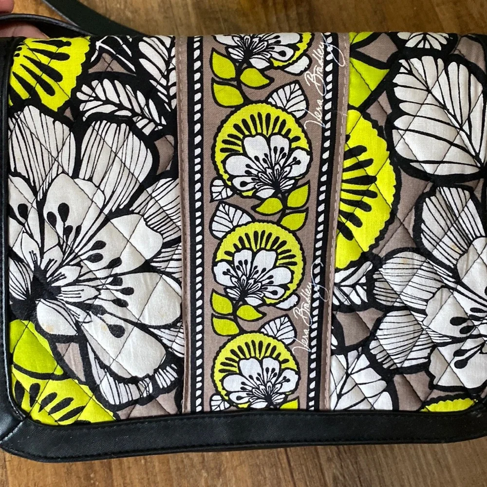 Vera Bradley black, white, & yellow floral crossbody purse